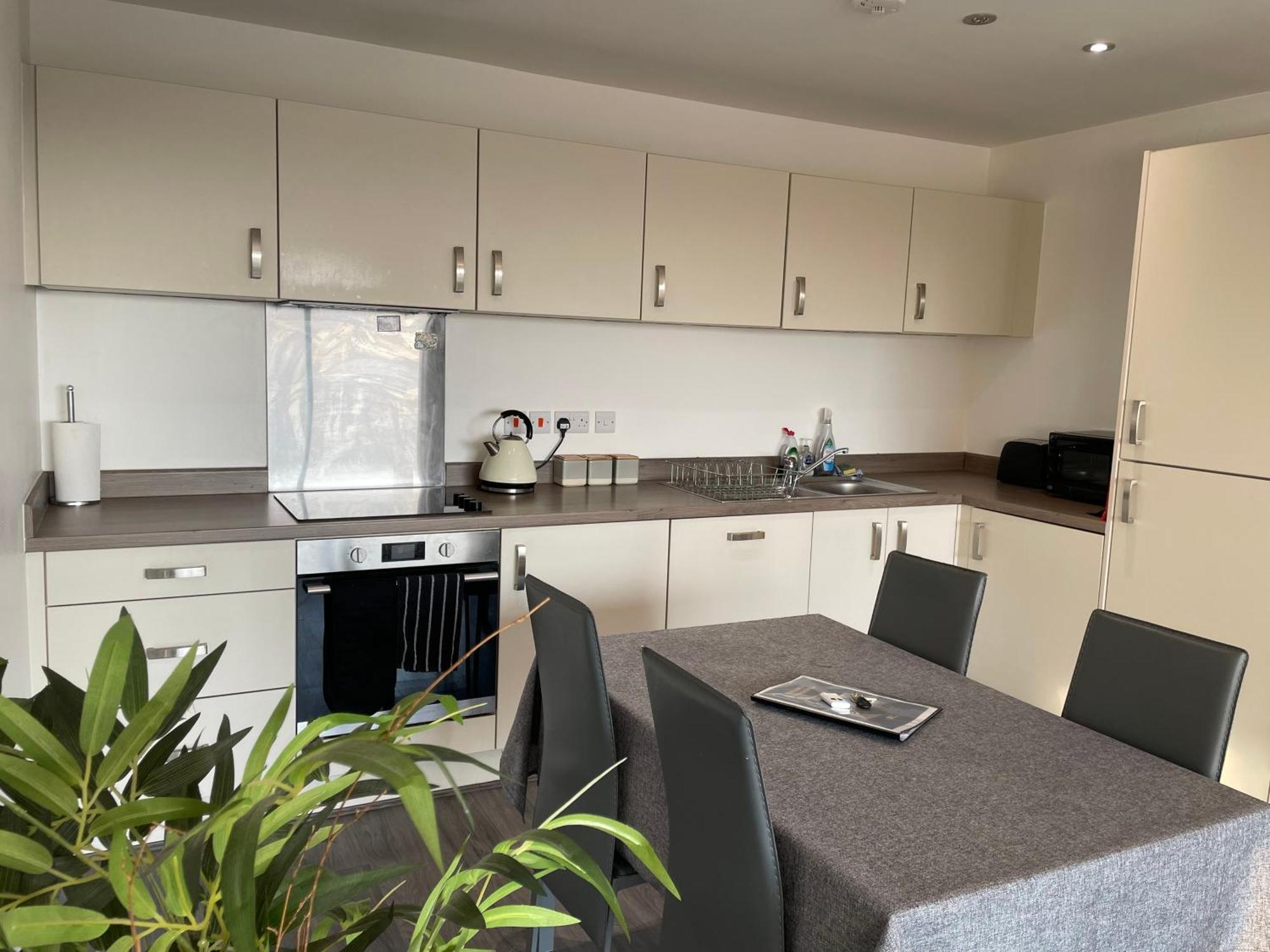 Balcony Marina Apartment With City Skyline Views - Free Secure Parking Manchester Kültér fotó
